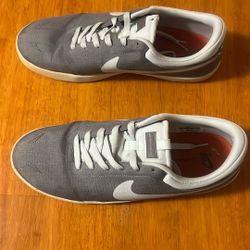 NIKE SB w/Box 579778-003 Mens  Eric Koston SE Low SNEAKERS / Men's SHOES Sz 13