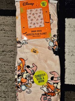 Minnie Mouse Halloween Oversized Plush Preschool Throw Blanket