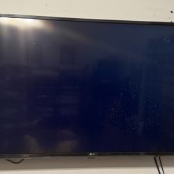 LG 43 Inch Smart TV