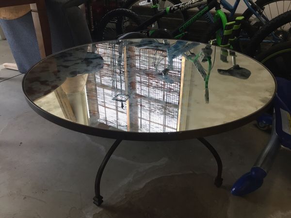 Pottery Barn Willow Coffee Table For Sale In Greer Sc Offerup