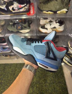 Jordan 4 Travis Scott