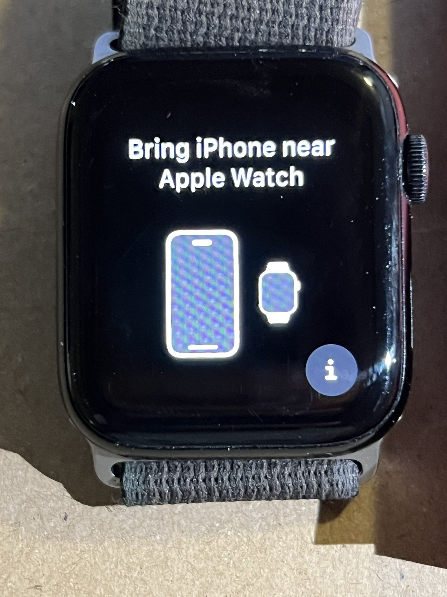 Apple Watch SE (2nd Gen) 44mm