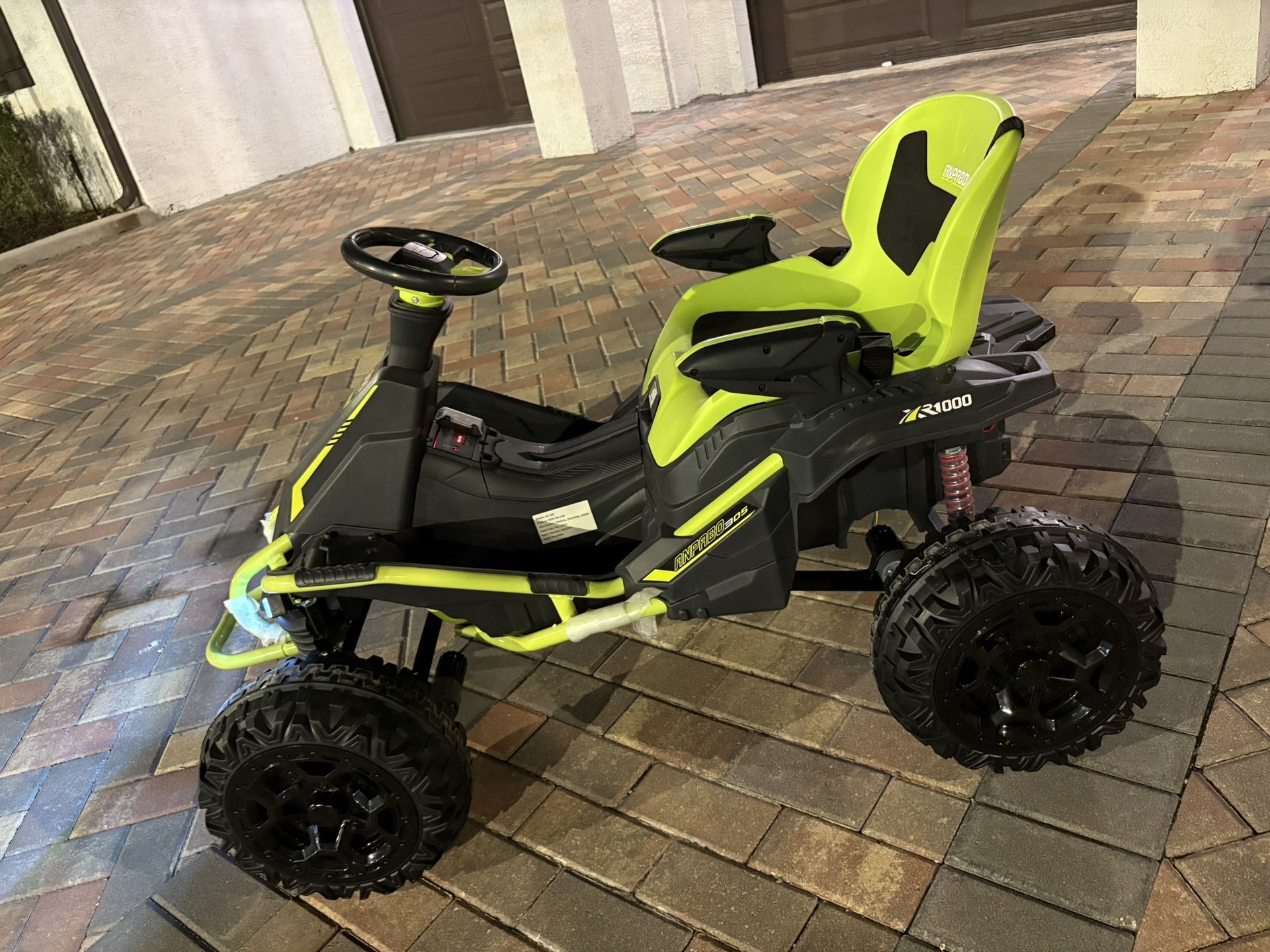 ANPABO Electric Ride On