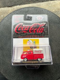 M2 Machines Coke DE01 (Hobby) - 1960 VW Double Cab Truck USA Model - New