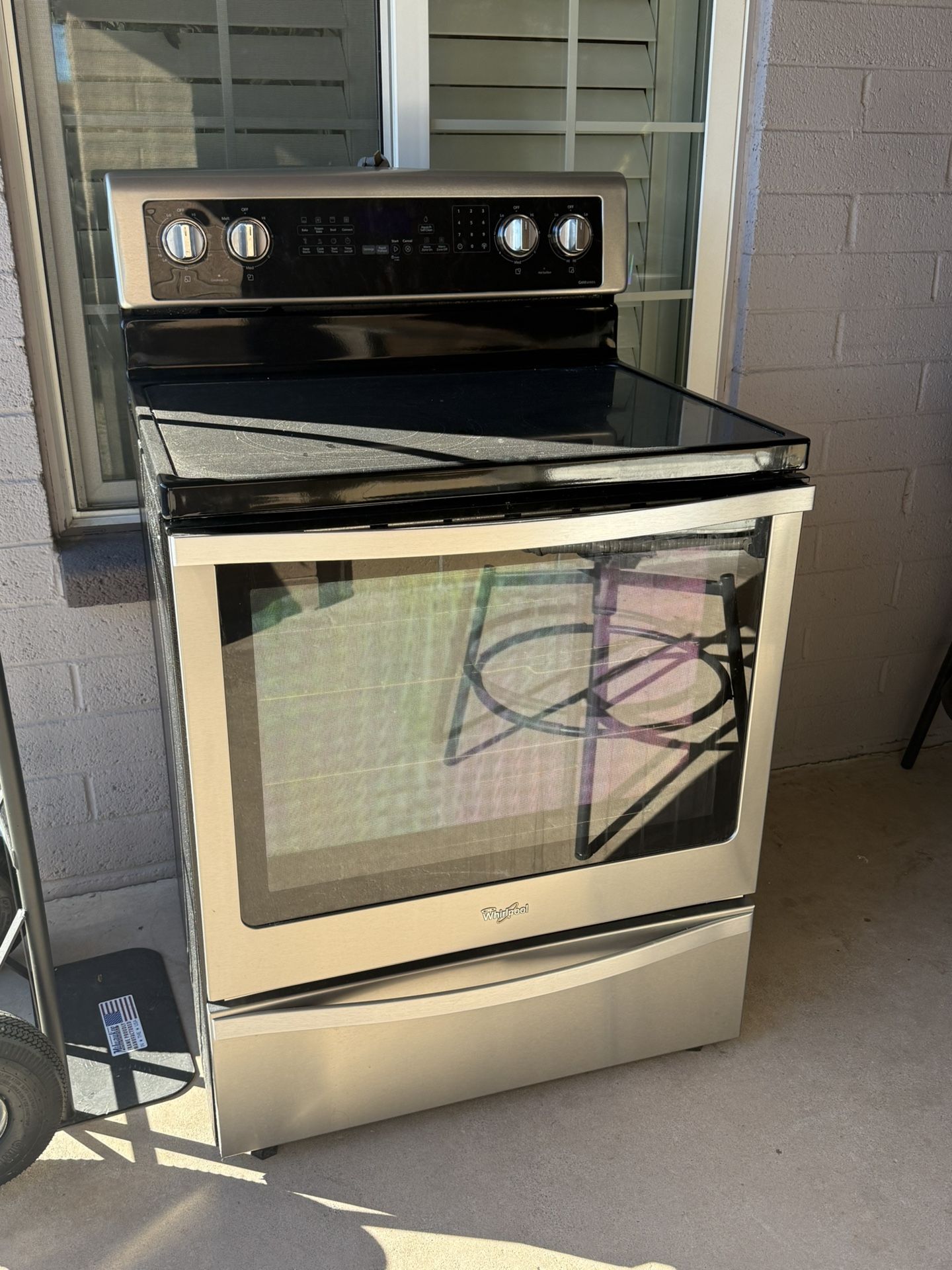 Whirlpool Electric Range