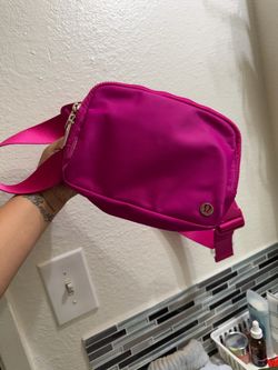 Lululemon belt bag