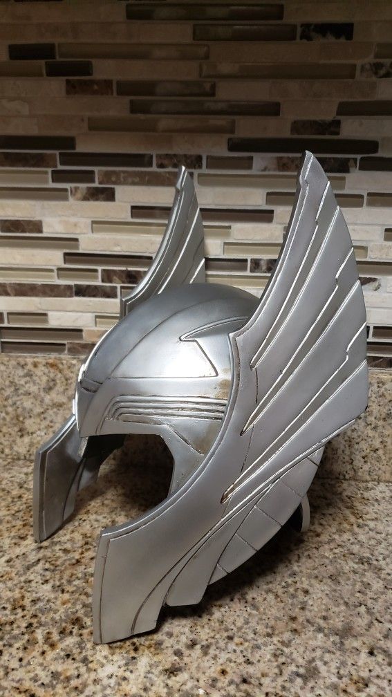 COSTUM MADE CHRIS HEMSWORTH THOR GOD OF TUNDER HELMET " RESIN" W10"X H13" 5.8 Lb pounds