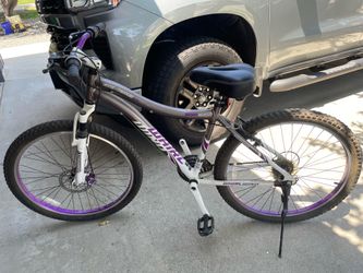 Women’s Genesis Bike