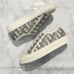 Dior Low Tops Womens