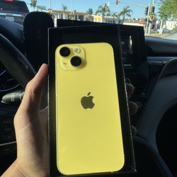 iPhone 14 (unlocked)