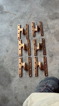 6 x 3.875 in. Brass Olive Door Hinge