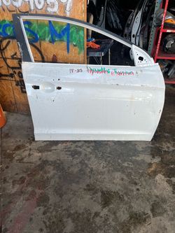 2017 2020 Hyundai Elantra passenger right door