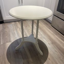 White End Table Or Nursery Table Wood Round 