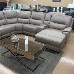 6 Seater Sectional! 