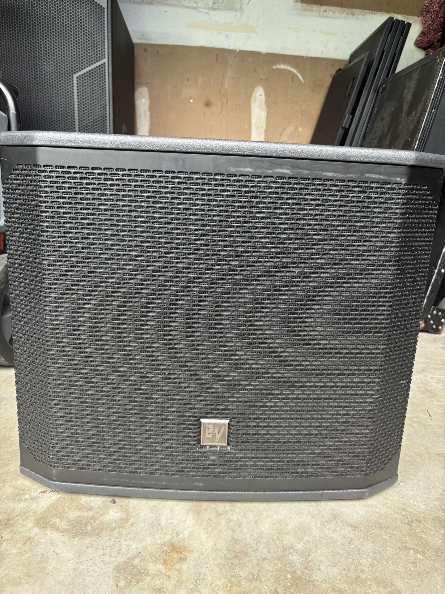 EKX EV SUBWOOFER 15inch 1300 Watts
