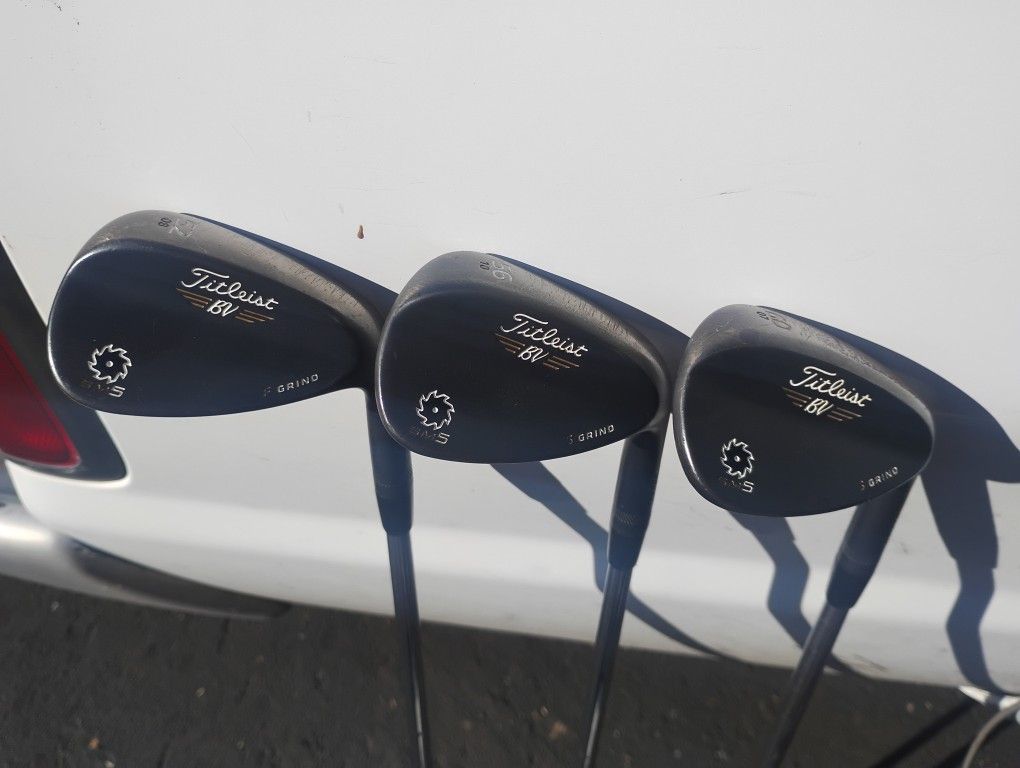 Golf Clubs! Titleist Vokey SM5 Wedge Set! $100 For The Set Of 3!