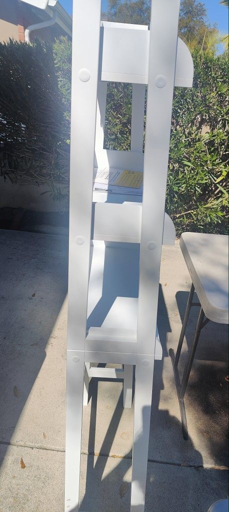Bathroom Stand
