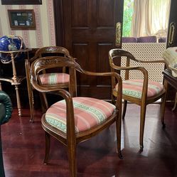 6 Chairs Super Chic 
