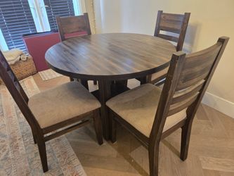 Round Dining Table