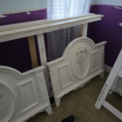 Children's Twin Beds