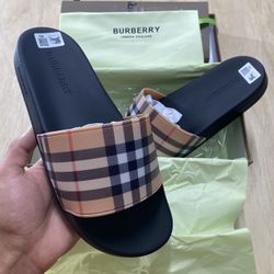Men Burberry Slides 