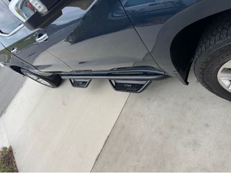 2019 Chevy Silverado Side steps