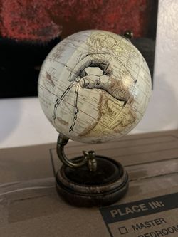 Globe