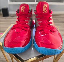 Nike Kyrie 2 Low
Spongebob Mr Krabs