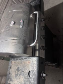 Gas grill