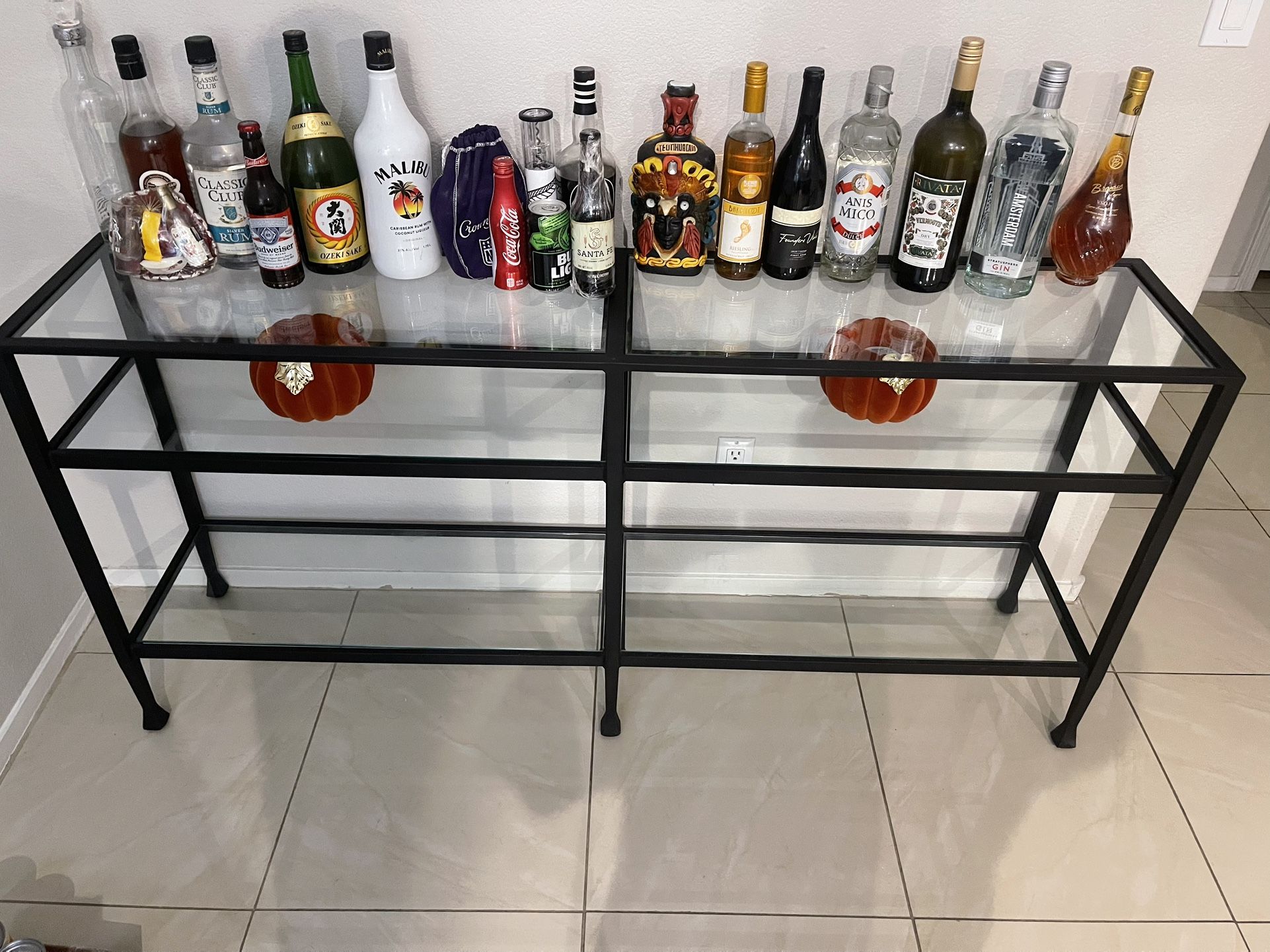  Glass Top Entry/Console Table 