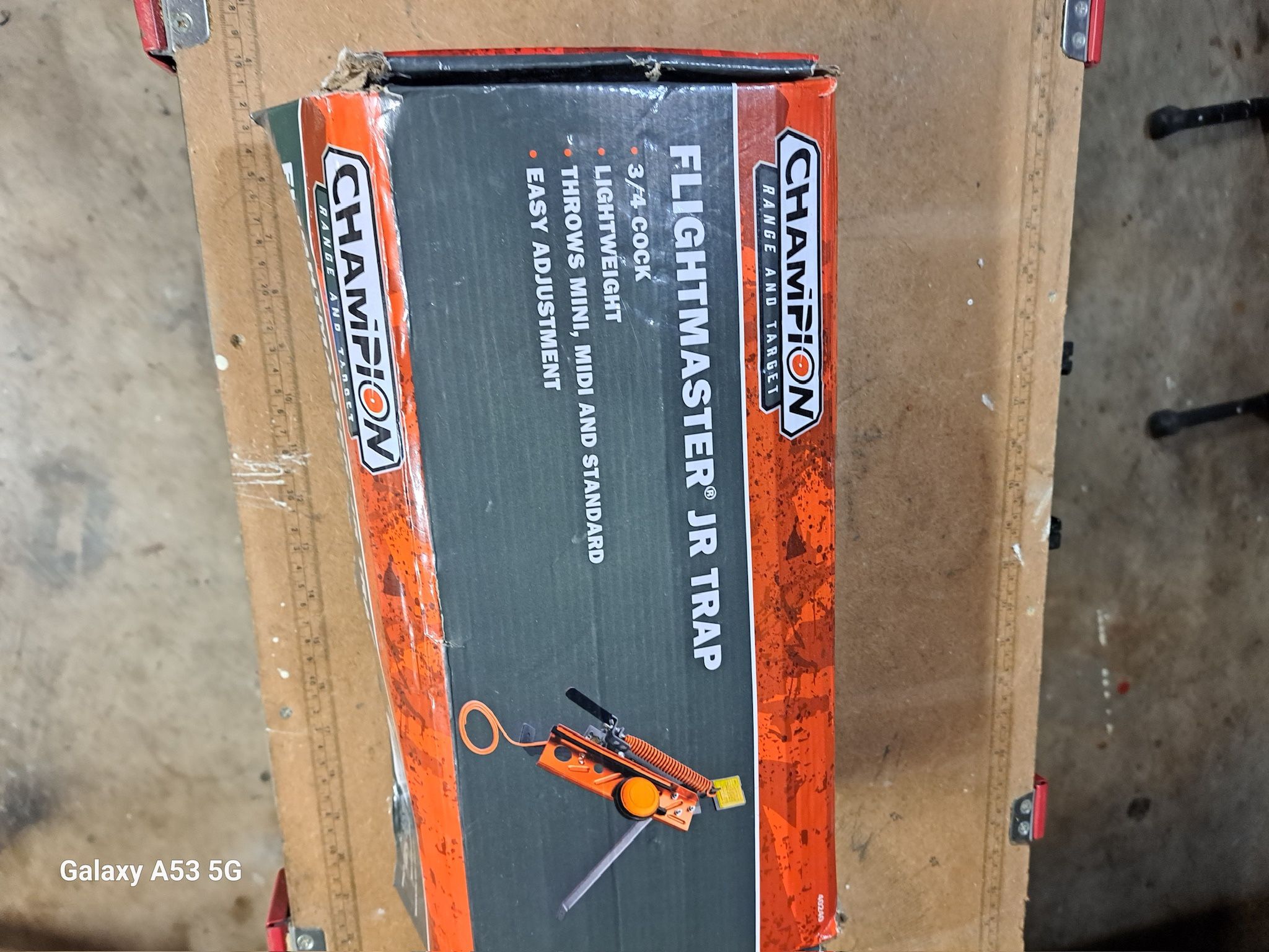 Champion Flight master Jr. Trap Machine