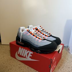 Nike Air Max 95 Mandarin 2.0 size 10