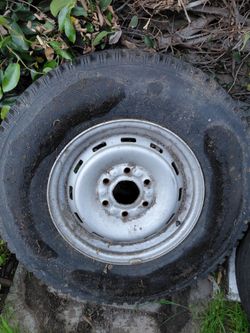 245 75 16 tire