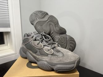 Yeezy 500 Granite Sz 8.5 NEW 