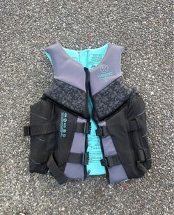 Hyper lite life vest. Large.
