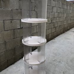 Rotating shelf