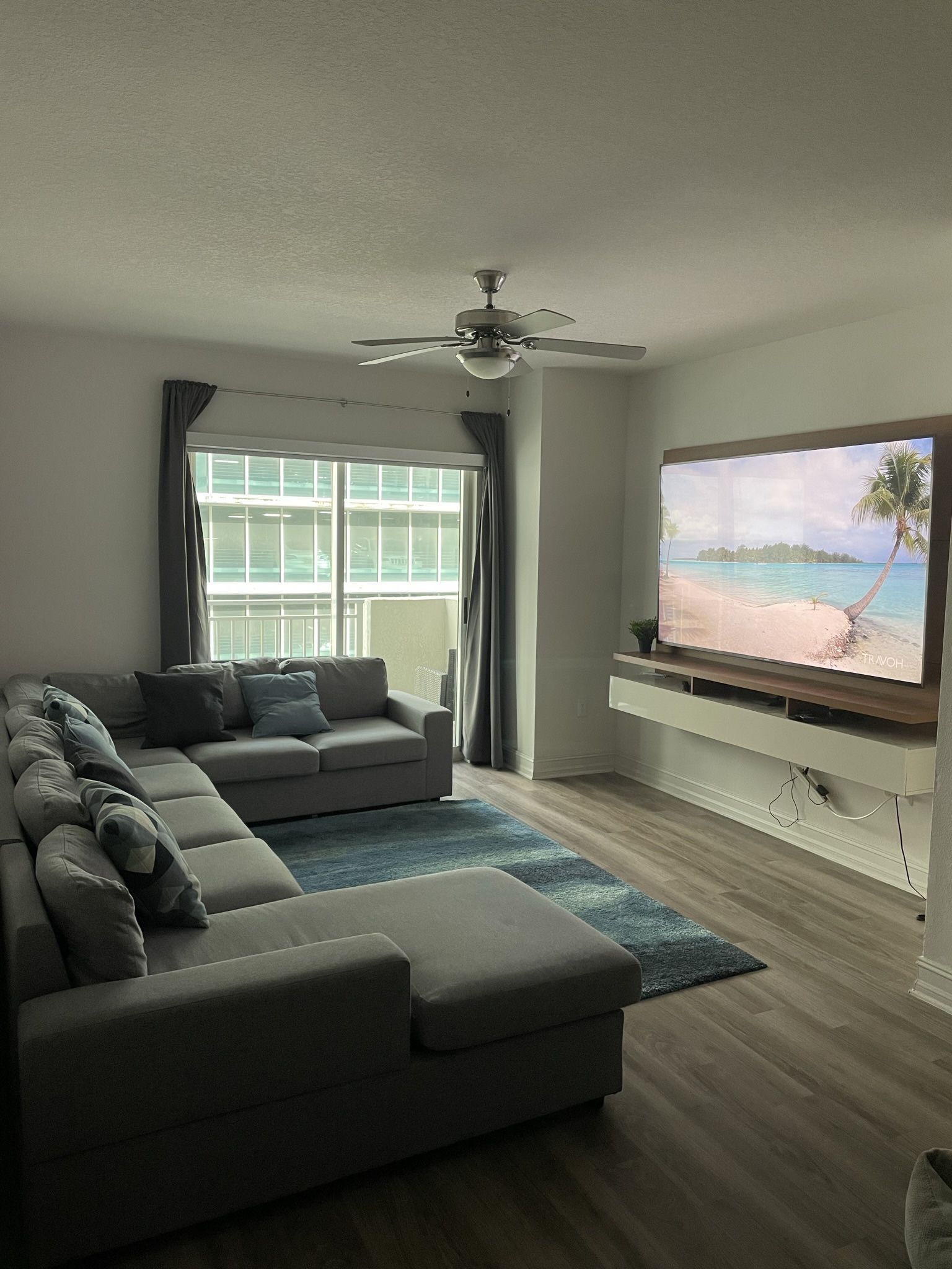 4K SONY TV 85 Inches