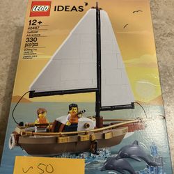 LEGO Sailboat 40487