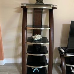 Stand TV And Towers