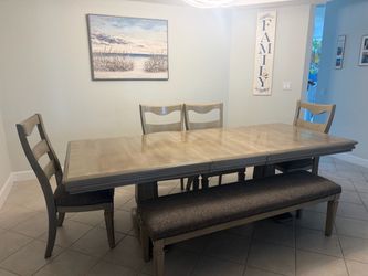 Dinning room set
