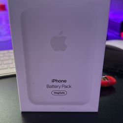 IPHONE BATTERY PACK