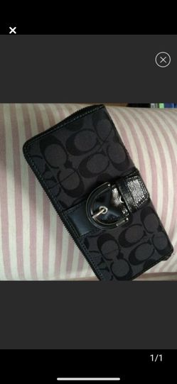 Coach wallet