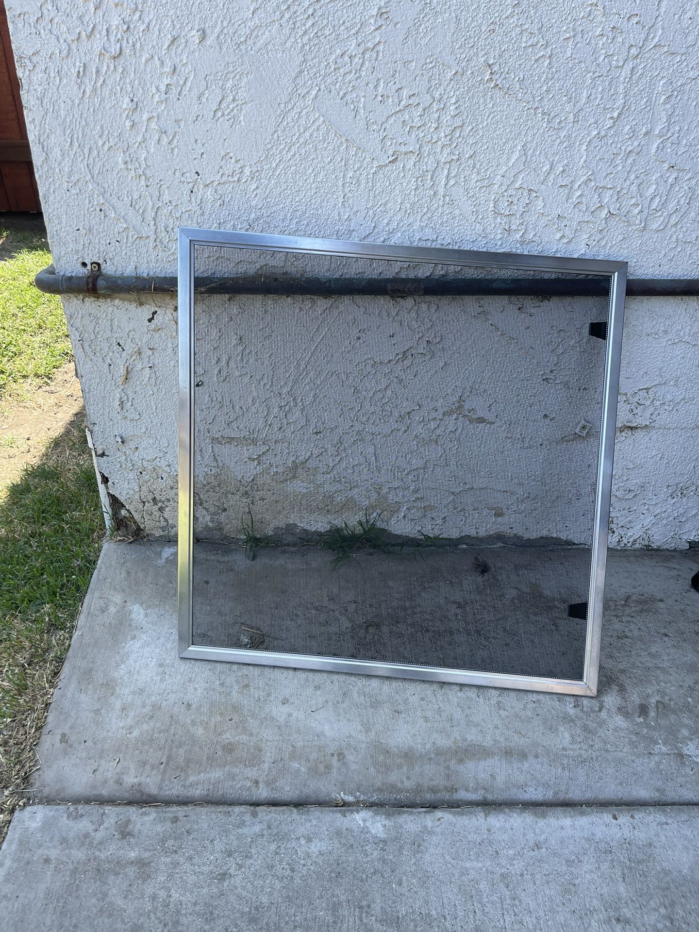 Window Screeens / Rescreen/sliding Screen Door