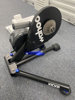 Wahoo Kickr Smart trainer - Used 2x Brand NEW
