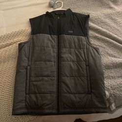 Travis Matthew Golf Vest sz L