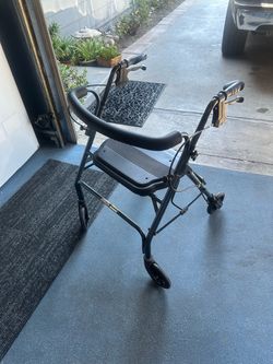 NOVA 4-Wheel Rollator Walker w/ Seat & Hand Brakes