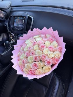 Flowers For Sale Hit Up @mamamac_flowers On Insta If You Need Any Mothers Day Orders !!