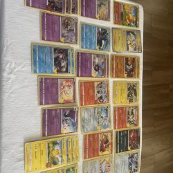 Pokemon Cards Lot