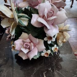 Capodimonte Flower Basket (12ins Tall)