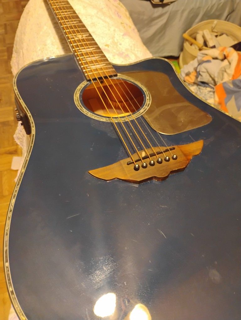 Keith Urban Limited Edition Acoustic Electric Guitar Night Stalker